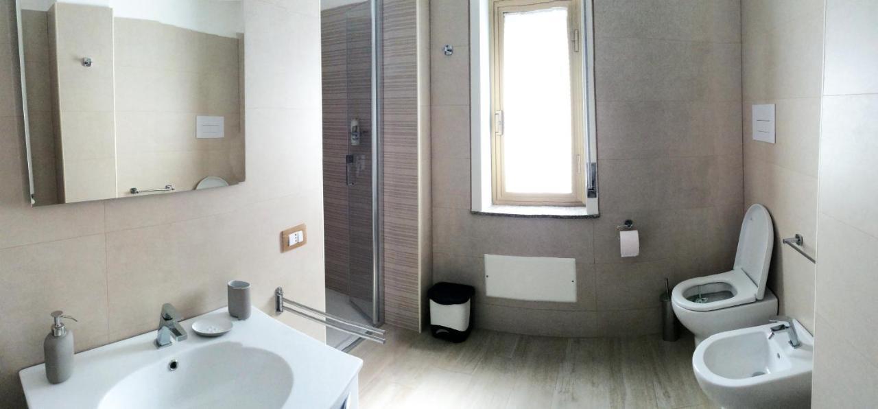 Brevi Vacanze A Brolo Bagian luar foto